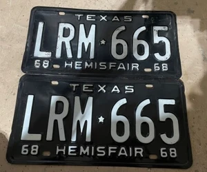 1968 TEXAS  LICENSE PLATES LRM 665 - Picture 1 of 1