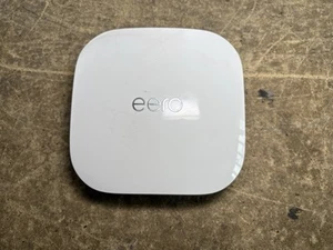 eero Pro 6E Tri-Band Mesh Wi-Fi 6E S010001 biały BEZ ADAPTERA ISP Lock Frontier - Zdjęcie 1 z 4