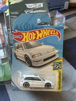 HOT WHEELS 2019 Super Treasure Hunt '90 Honda Civic EF White 4/250 w/protector - Image 1 of 4