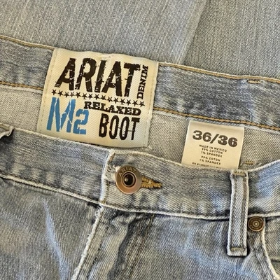 Pantalones de mezclilla Ariat para hombre 36x36 azul M2 relajados corte bota algodón rodeo occidental Foto 1 de 4