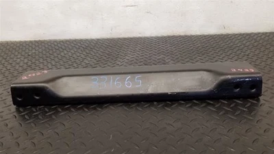 Оригинальный кронштейн поперечного сечения передней подвески для Chevrolet Tahoe 2007-20 годов выпуска 22833303 - Изображение 1 из 4