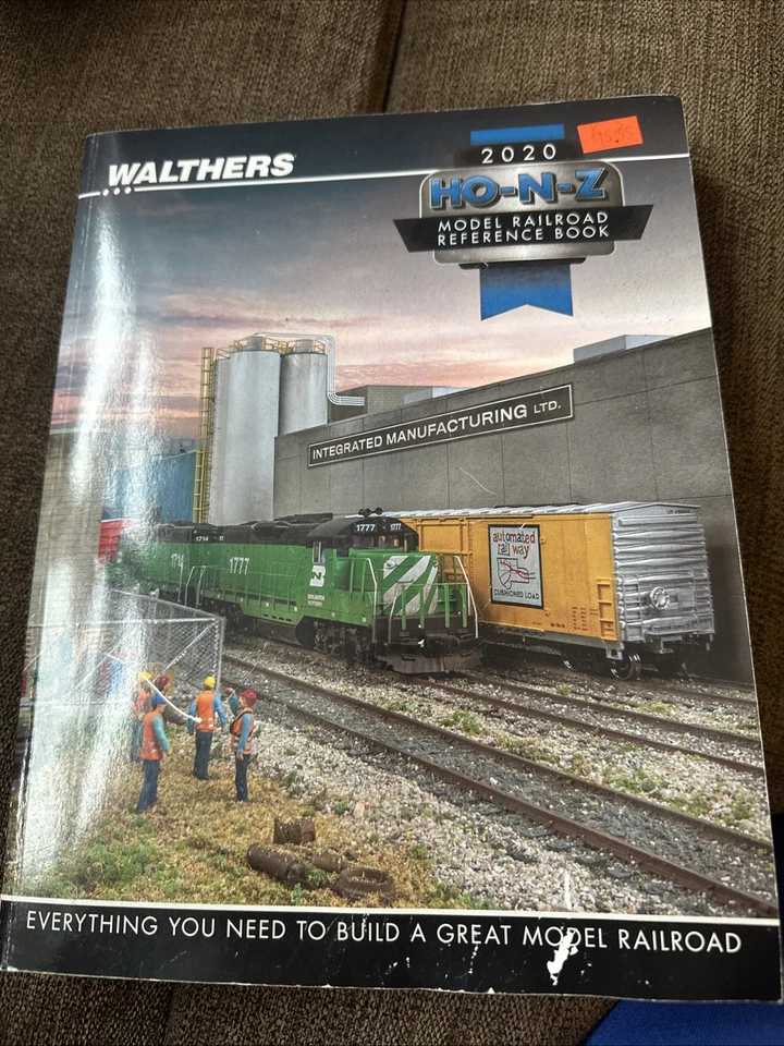 Libro de referencia de modelismo ferroviario Walthers 2020 Foto 1 de 3