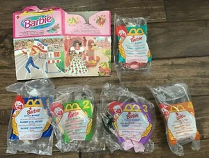 McDonalds 1996 Happy Meal Toys conjunto completo muñecas Barbie del mundo Hot Wheels - Imagen 1 de 5