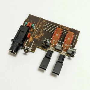 Yamaha HTR-5230 RX-396RDS Parts Speakers Switch Knob Headphones Jack Board - Picture 1 of 6