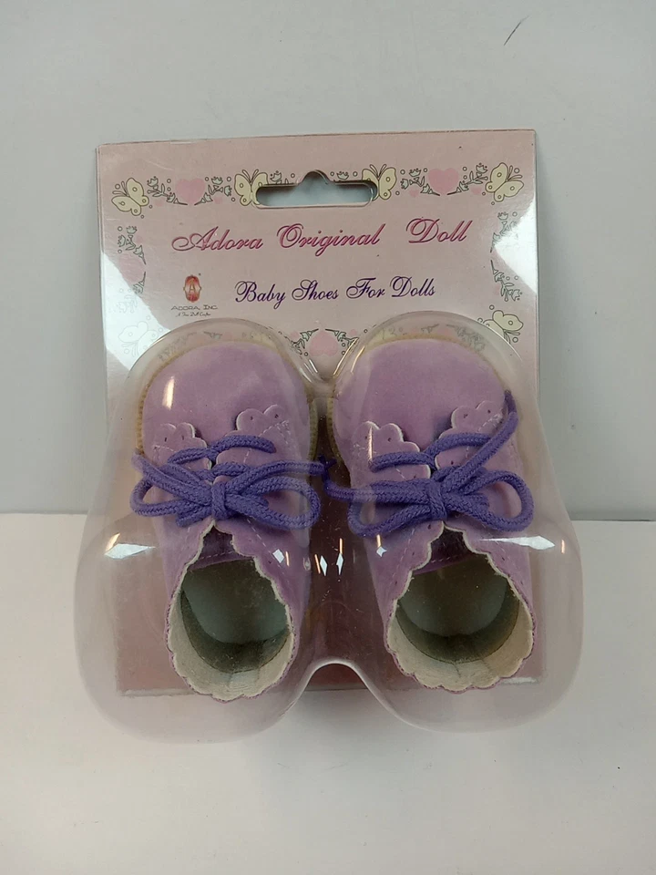 Muñeca Adora Original. Zapatos de bebé para muñecas. Foto 1 de 4