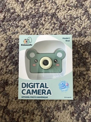 Kidamento - Model C Mikayo The Bear Digital Camera for Children -Green - Image 1 of 4
