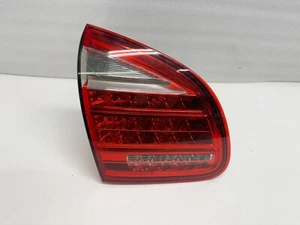 Luz trasera lado del conductor P503149 2011-2014 Porsche Cayenne 7P5945093N OEM - Imagen 1 de 10