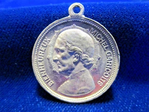 "Medalla Michael Garicotis Notre Dame de Betharram aluminio francés 1" dia - Imagen 1 de 2