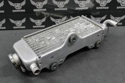 Yamaha YZ125 2003 02-04 OEM radiador lateral derecho llenado enfriador 5ny-12461-00-00 Foto 1 de 4