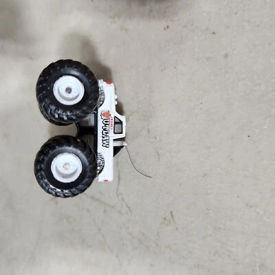 MICRO MÁQUINAS Galoob Monster Truck Ford F-150 Pickup Jersey Outlaw A31 Foto 1 de 2