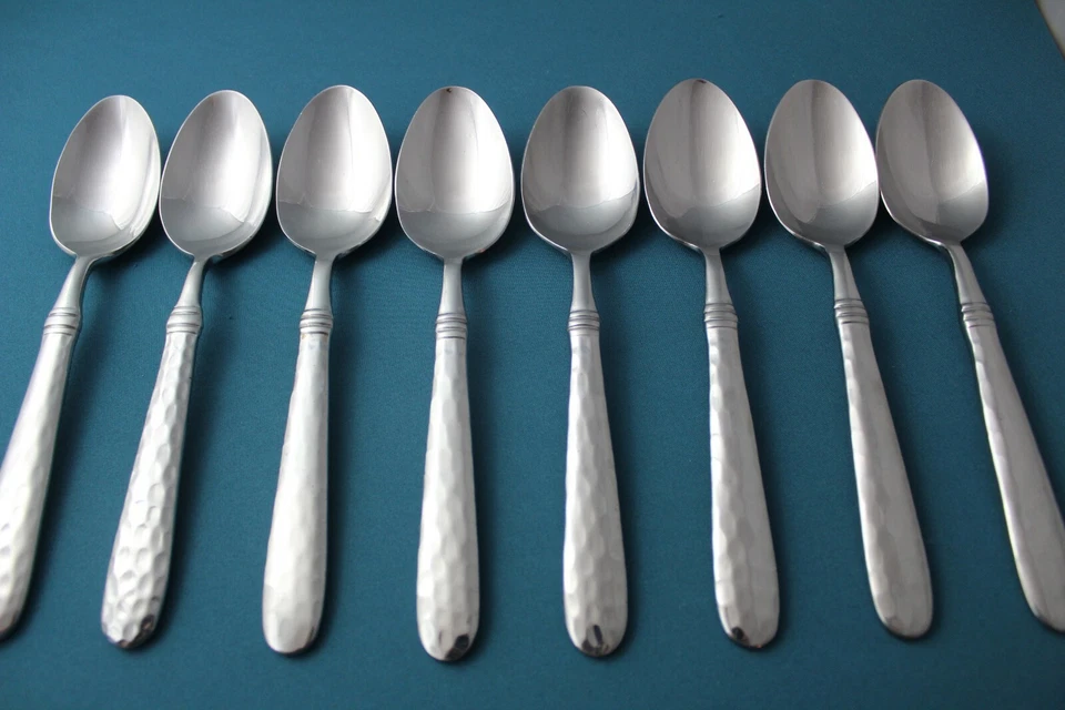 Cucharas sopera ovaladas de 8 lugares Cambridge MAJESTY acero inoxidable China 8 1/8" Foto 1 de 4