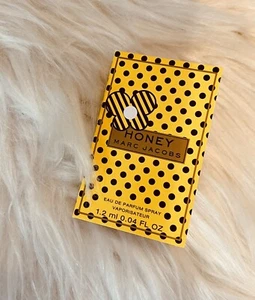 Marc Jacobs DOT Perfume - Picture 1 of 2