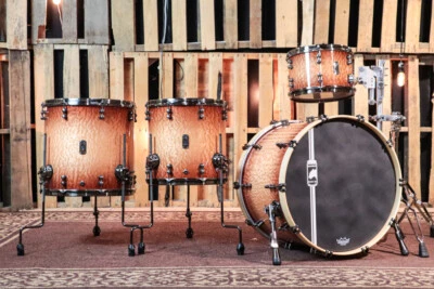 Mapex Black Panther 樱桃炸弹鼓套装 - 22x16,12x8,14x14,16x16(视频演示) — 第 1/4 张图片