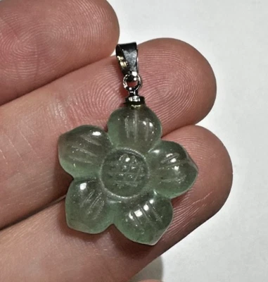 Neu Geschnitzter Grüner Jade Aventurin Gänseblümchen-blume Lang Perlen Anhänger - Bild 1 von 4