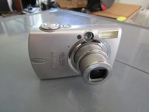 CANON DIGITAL IXUS 750 7.1MP CAMERA - Picture 1 of 3