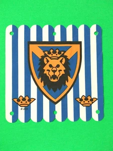 LEGO  Lion Kingdom Castle Cloth Tapestry w/ lion head print vintage - Picture 1 of 5