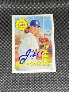 Josh Hader Milwaukee Brewers Signed Auto 2018 Topps Heritage Card #150 ~ COA - Picture 1 of 3