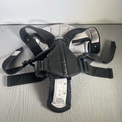 Baby Bjorn Baby Carrier черный красный хлопок сетки поясницы 8-26 фунтов (3,5-12 кг) 026165 - Изображение 1 из 4