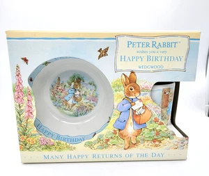 Vintage Wedgwood Beatrix Potter Peter Coniglio Buon Compleanno Set 3 Pezzi NUOVO - Foto 1 di 7