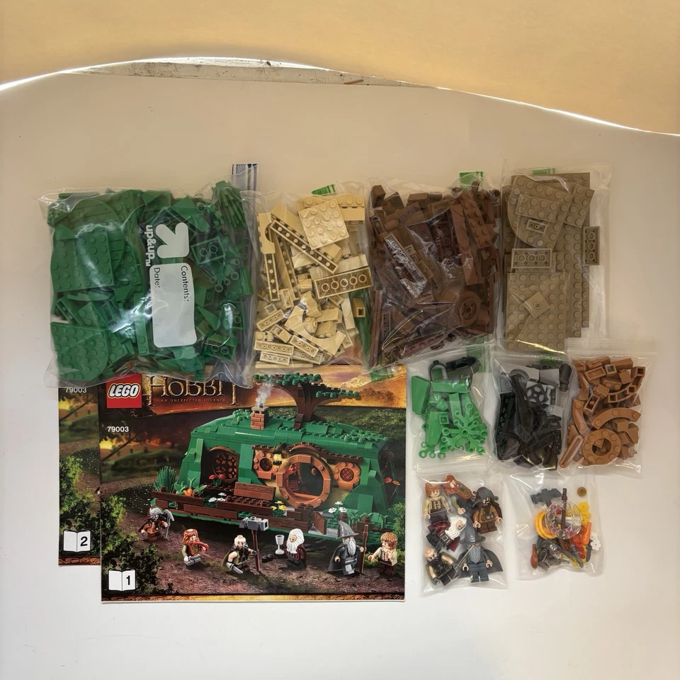 LEGO Hobbit 79003 AN UNEXPECTED GATHERING 100% Complete with Minifigs (no box) - Image 1 of 4