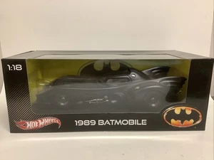 Hot Wheels 1989 Batmobile with Yellow Background 1:18 Scale - Picture 1 of 9