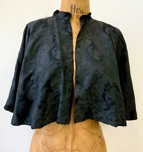 Antico mantello/cappello vittoriano edoardiano nero da lutto 15” completamente foderato - Foto 1 di 16