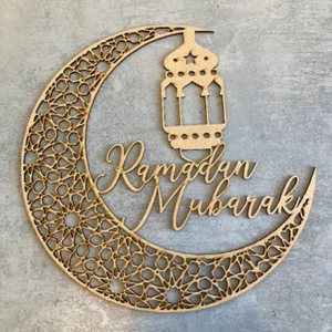 MDF Laser cut Ramadan Mubarak Wooden Sign - Painted choice of colours - Eid - Picture 1 of 2