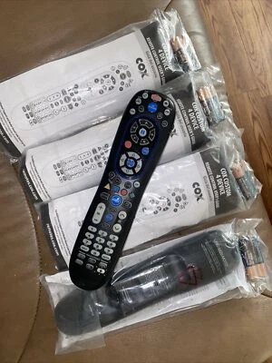 1 New Sealed COX URC-8820-MOTO UNIVERSAL REMOTE CONTROL Ver 1.3 - Image 1 of 4