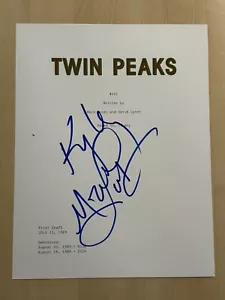 KYLE MACLACHLAN SIGNED SCRIPT COVER ACTOR AUTOGRAPHED TWIN PEAKS STAR COA - Picture 1 of 1