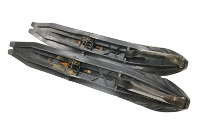 2018 Ski-doo Summit 850 Sp 154" Gen 4 DS3 esquís de plástico esquí negro conjunto de pares Foto 1 de 4