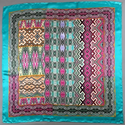 Hermosa bufanda vintage "Codello" Foto 1 de 4