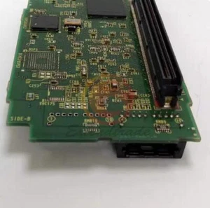 UNA scheda servo FANUC A20B-3300-0768 usata - Foto 1 di 2