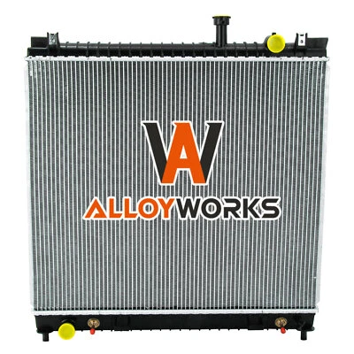 2691 Radiator Fits 2005-15 Nissan Armada Titan/2004-2009  Infiniti QX56 5.6L V8 Foto 1 de 4