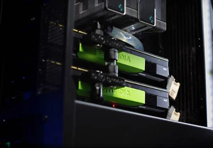 NVIDIA TESLA M40 12GB GPU modded for water cooling - Bild 1 von 2