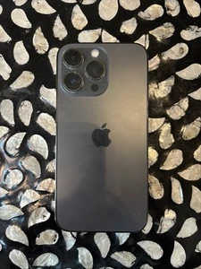 iPhone 13 Pro 256gb Graphite-AT&T- Great Condition - Picture 1 of 6