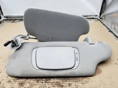 Viseira solar driver viseira dupla com iluminação compatível com 00-03 SABLE 358902 - Imagem 1 de 4