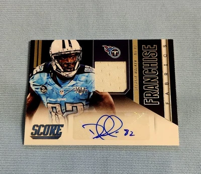 DELANIE WALKER 2014 Score NFL Franchise Fabrics Autograph Tennessee Titans Auto - Image 1 of 2