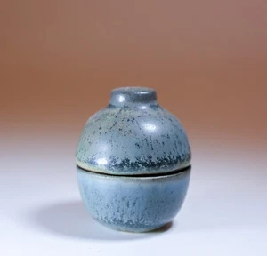 Precioso tarro miniatura con tapa - Carl-Harry Stålhane Rörstrand - moderno de mediados de siglo - Imagen 1 de 7