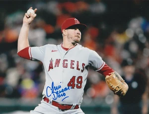 CHRIS DEVENSKI ANAHEIM ANGELS  ACTION SIGNED 8x10 - Picture 1 of 1