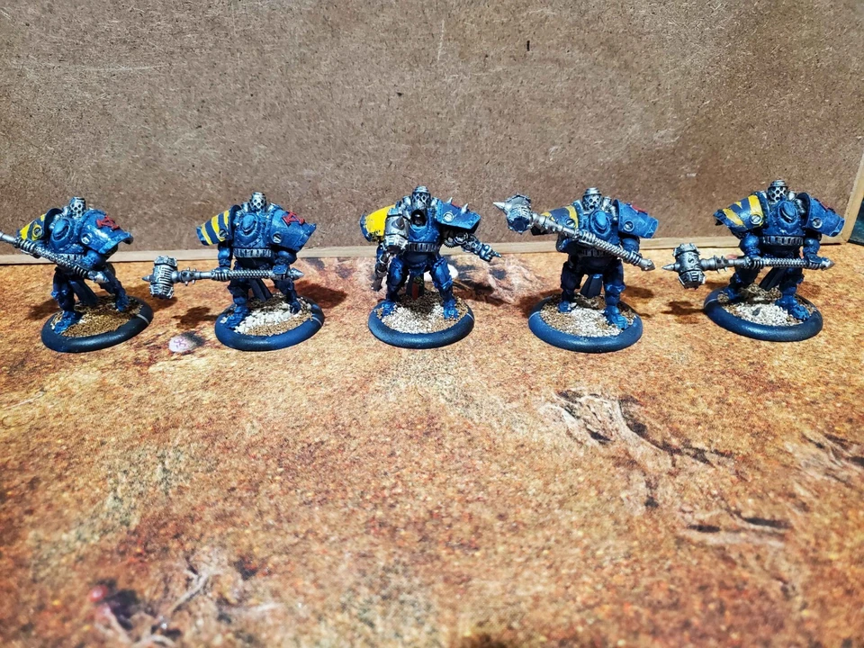 MÁQUINA DE GUERRA KHADOR hombre o guerra núcleo de demolición PINTADA Y BASADA Foto 1 de 1