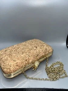 La Regale Cork Clutch Crossbody Bag With flecks Gold Tone Metal Chain Strap - Picture 1 of 10