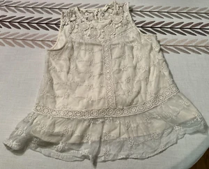 Monteau Los Angeles XL EMBROIDERED NET LACE OVER-LAY TOP AS IS CUTTER? SALVAGE? - Picture 1 of 12