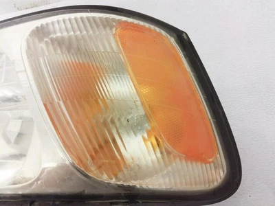 Faro derecho Subaru Legacy 2000-2004 4 puertas luz 84001Ae12a OEM Foto 1 de 4