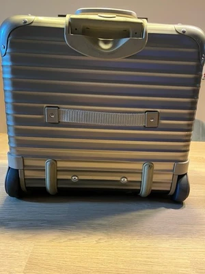 Rimowa  Koffer Compact Business |   Trolley l Aluminium | Titanium - Bild 1 von 4