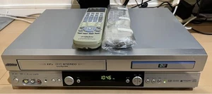 Victor Jvc Dvd+Video Combo Player HR-DF1 Built-In Bs Tuner & Output Cable Dvd - Picture 1 of 10