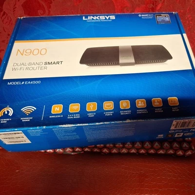 Cisco Linksys EA4500 N900 Dual Band Wi-Fi Wireless Router - Image 1 of 4