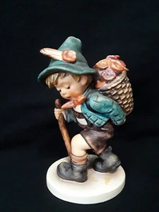 Goebel Hummel "Blumenverkäufer" #381, TMK 6 Vintage Porzellan Figur, West Germany - Bild 1 von 8