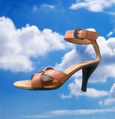 复古 90 年代皮革踝带凉鞋女式 7.5 M / 38 Y2K 鞋跟棕色鞋 — 第 1/4 张图片