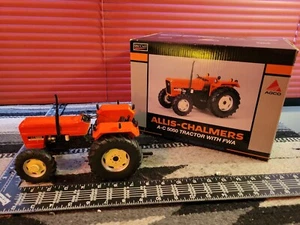 Ertl Allis Chalmers 5050 w/FWA 1/16 Resin Farm Tractor Replica by SpecCast - Picture 1 of 9