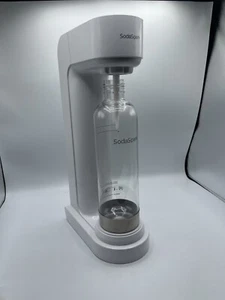 Soda Maker mit BPA-freier Flasche - CO2-betriebene One Touch Fizz Steuerung - Bild 1 von 10